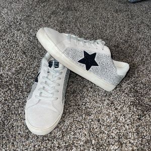 Vintage Havana sneakers